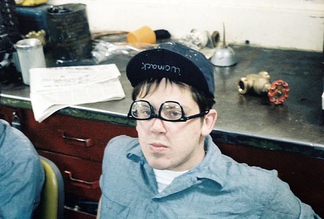 MMFN_Womack_in_shop